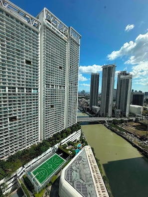 Exterior - Vrbo Property (Mandaluyong City)