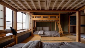 Shared Dormitory, Men only - GUESTHOUSE LAPPY (ureshinoshi,ureshinomati)