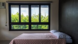 6 habitaciones, escritorio, wifi gratis y ropa de cama 