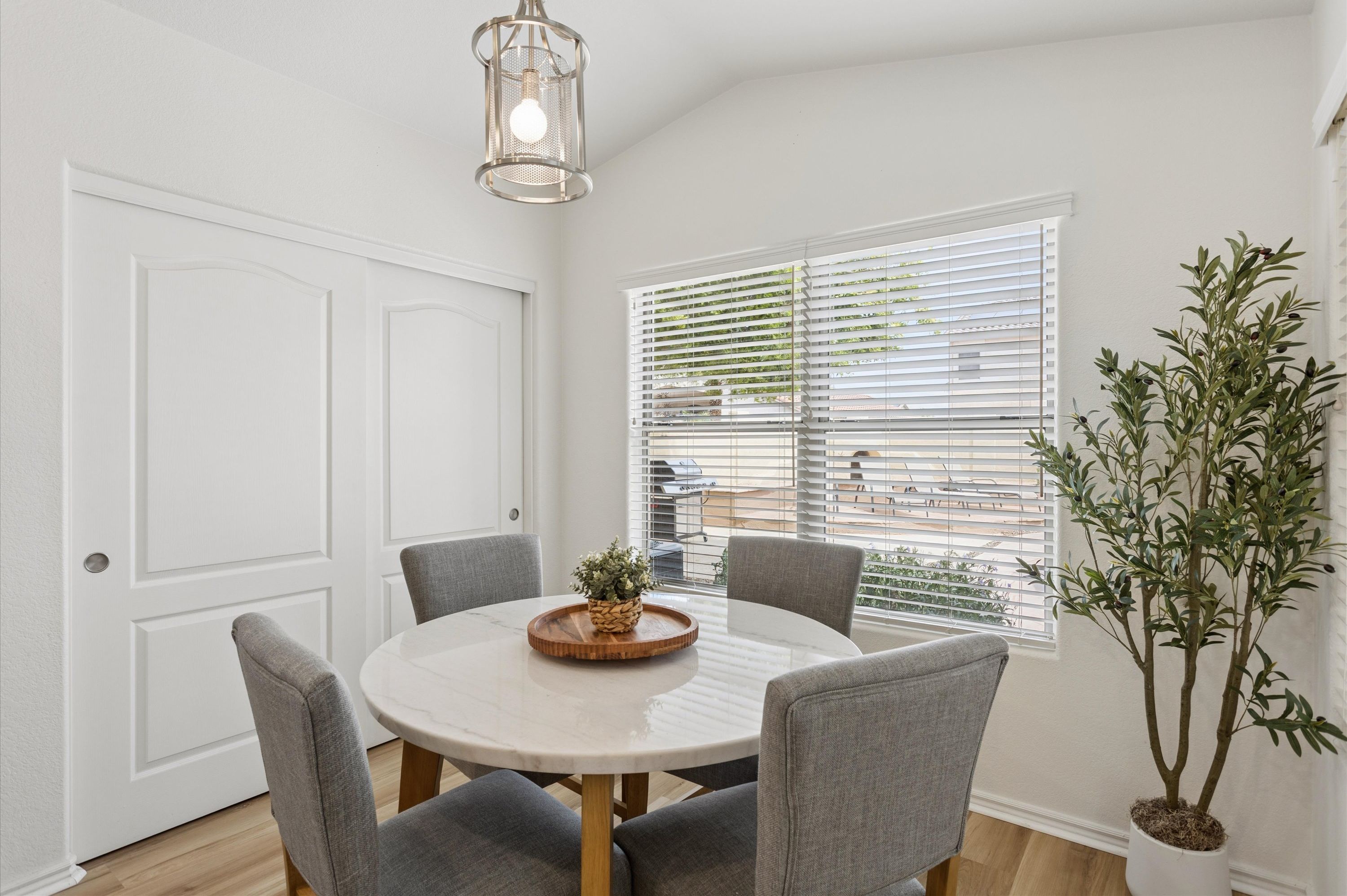 Casual breakfast nook with seating for four.