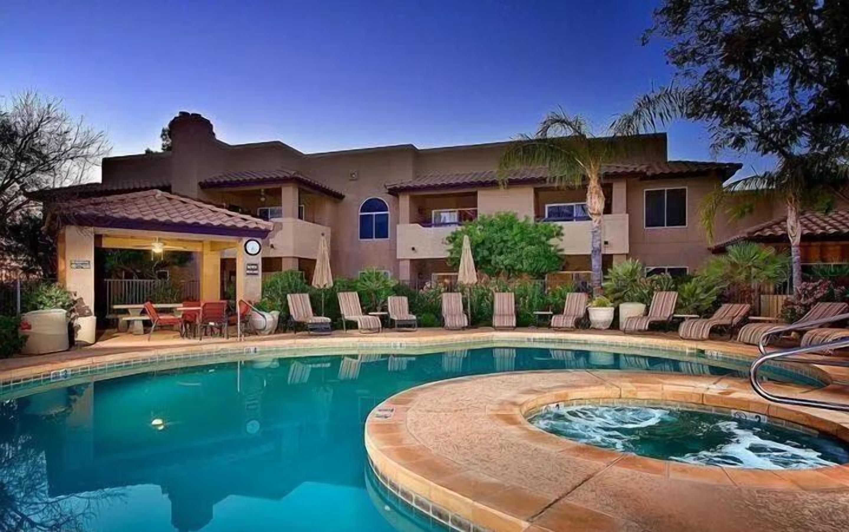 Unwind in the community hot tub after a day of exploring Scottsdale.