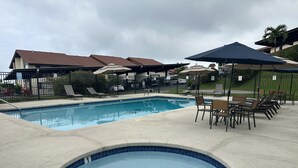 Pool - Fabulous 2-bedroom condo in charming Holualoa for your getaway. (Holualoa)