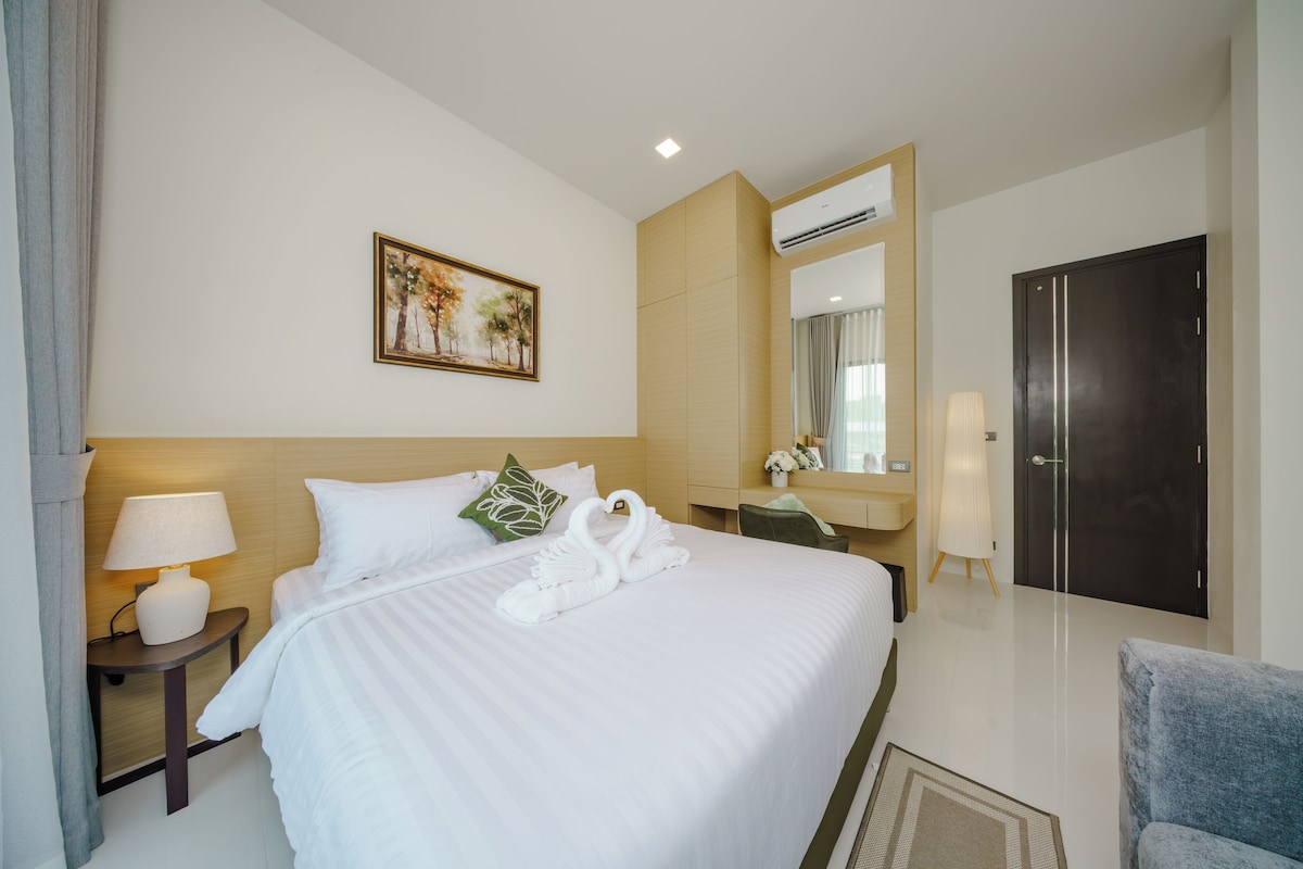 พรีเมียมวิลล่า, 4 ห้องนอน, สระว่ายน้ำส่วนตัว | ตู้นิรภัยในห้องพัก, เตารีด/โต๊ะรีดผ้า, Wi-Fi ฟรี