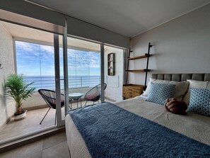 Room - Cozy 1 bedroom apartment with a sea view + heated pool + parking in Reñaca. (Viña del Mar)