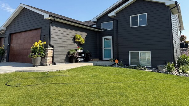 Exterior - Beautiful 3-bedroom house with hot tub in charming Billings (Billings)