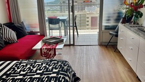 Room - Cozy studio with great view in fabulous Waikiki (Honolulu)