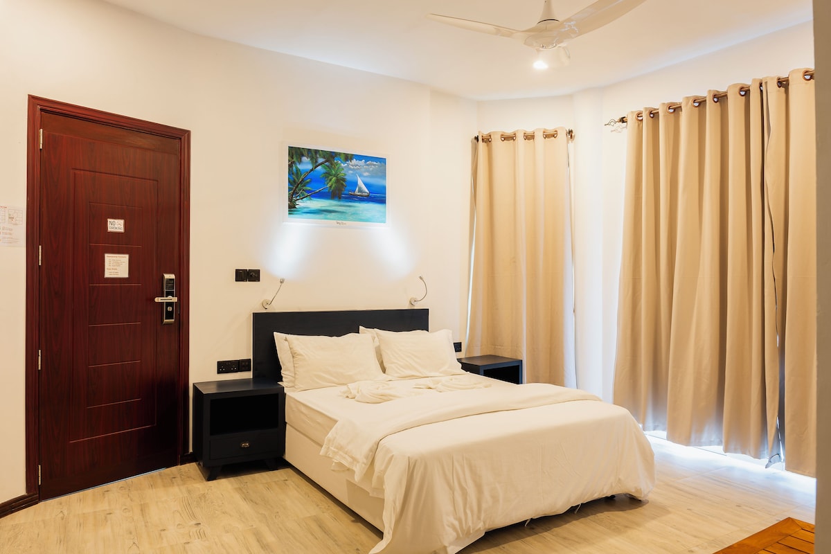 Deluxe Double Room, Balcony, Garden View | Desk, laptop workspace, WiFi (free)