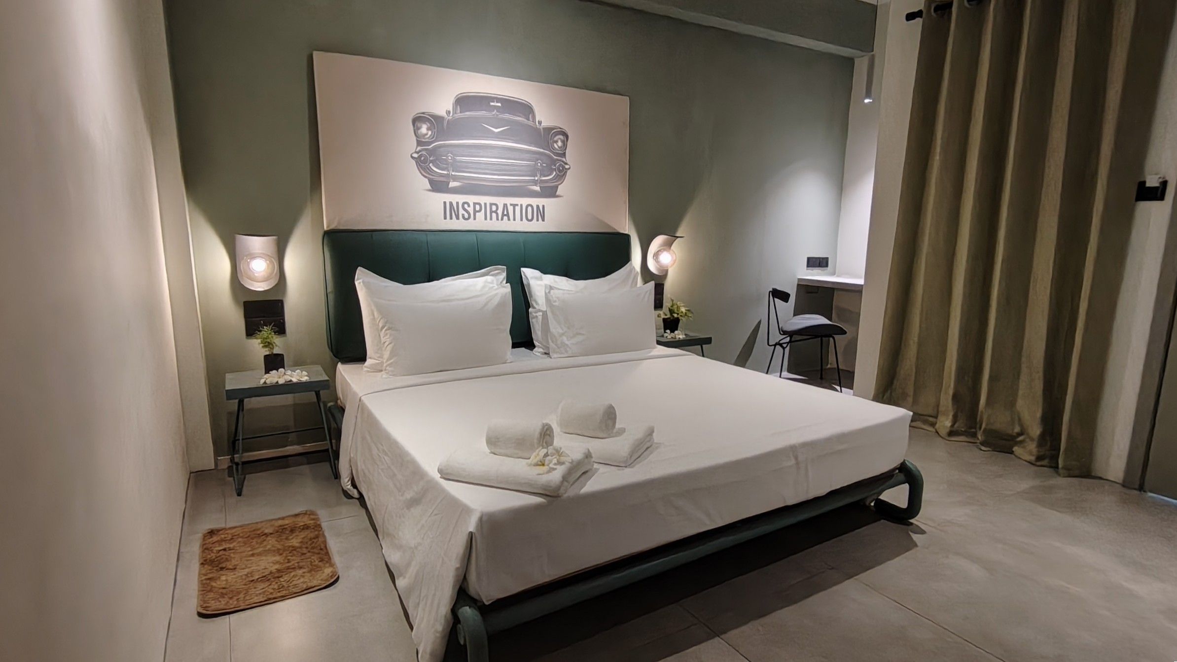 Deluxe Double Room, Courtyard View | In-room safe, iron/ironing board (on request), WiFi (free)
