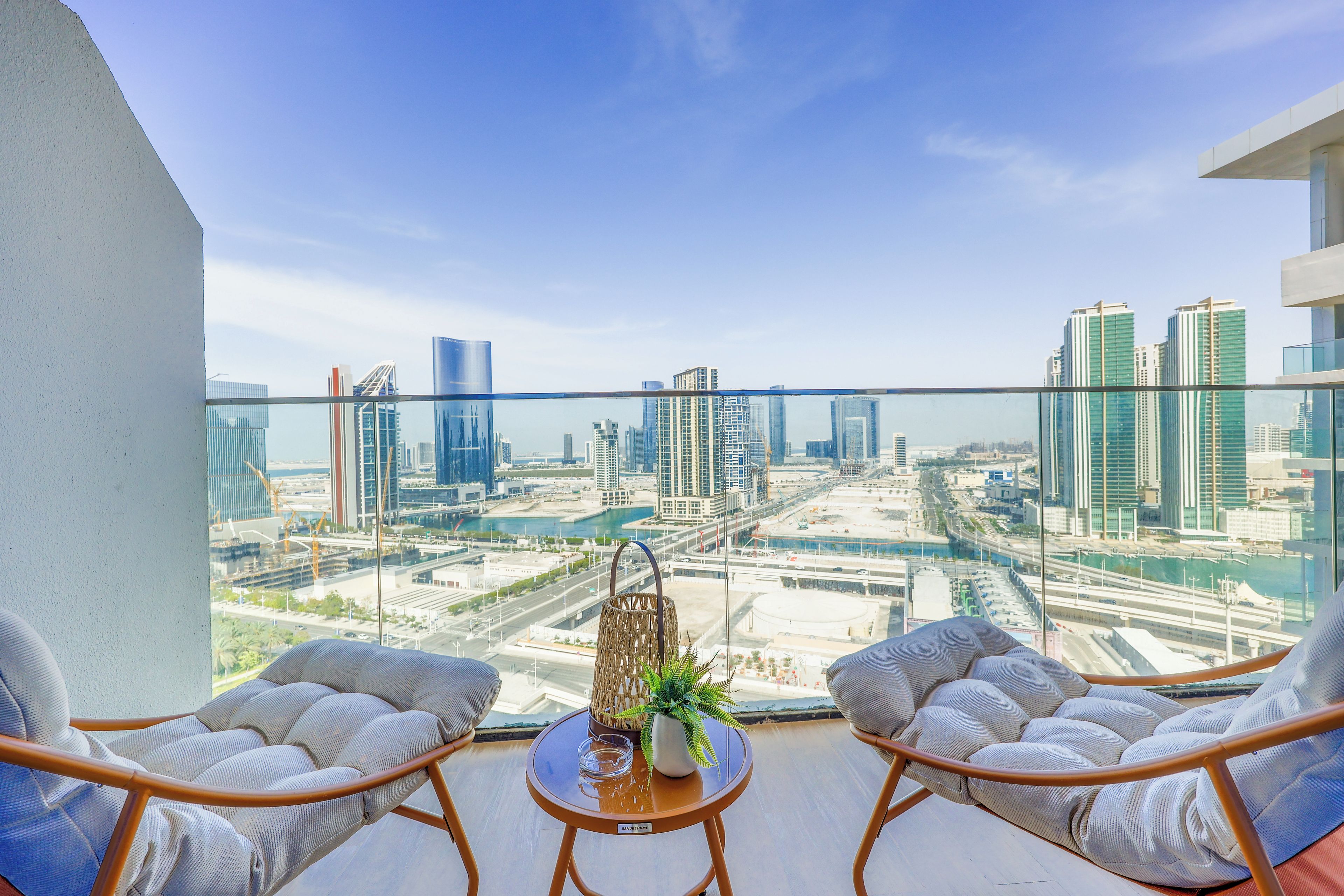 Classic Apartment, Balcony, Canal View | Property grounds