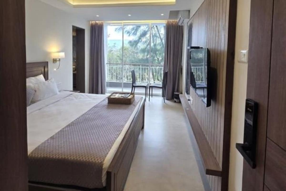 In-room safe, iron/ironing board (on request), free WiFi