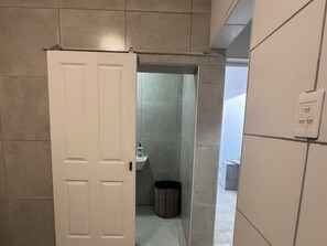 Bathroom - Charming Retreat in Nelson Mandela Bay Metropolitan Municipality (Nelson Mandela Bay Metropolitan Municipality)
