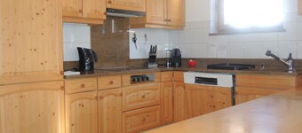 Bünda Residenz 101 Appartement/Fewo, Dusche oder Bad, WC 4½-Zimmerwohnung by Interhome