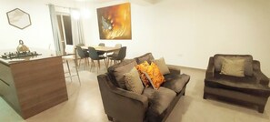 Living area - Calypso Grand Oasis Xaghra,3BR Luxury Apartment (Xagħra)