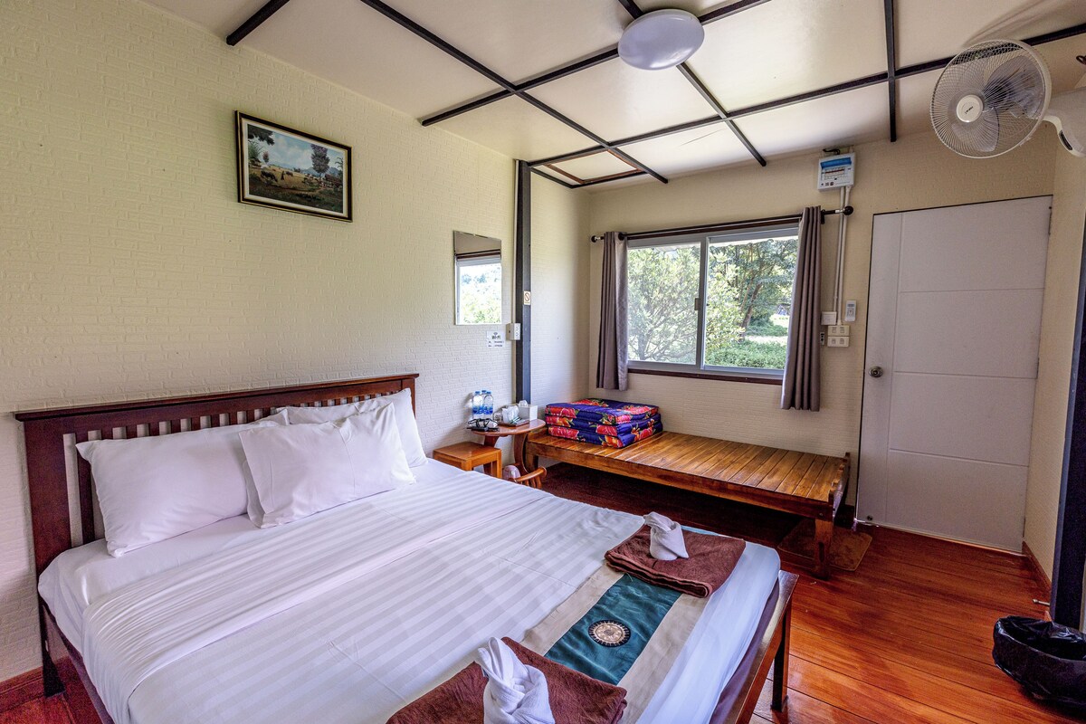 Economy Room, River View | Wi-fi percuma, cadar katil 