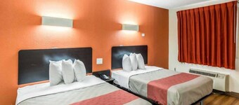 2 Queen Beds | Non-Smoking