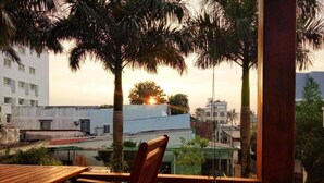 Outdoor dining - Sontana Central Resort (Phu Quoc)