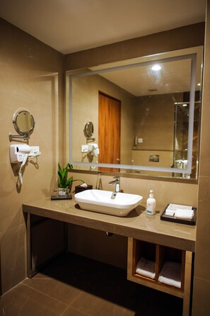 Bathroom - PLANET ASHOKA (Thrissur)