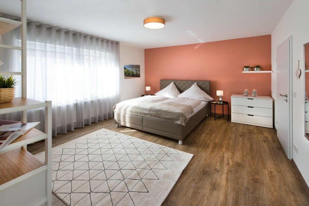 Iron/ironing board, WiFi (free), bed sheets