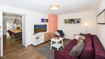 Smart TV, books