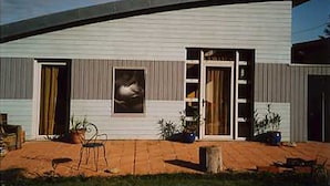 Exterior - Tranquil 1-bedroom house in charming Plogonnec perfect for getaway (Plogonnec)