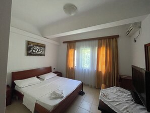 Double Room, Mountain View - Hotel Restorant Vjosa-River (Kelcyre)