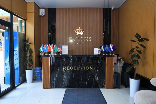 Queens Hotel