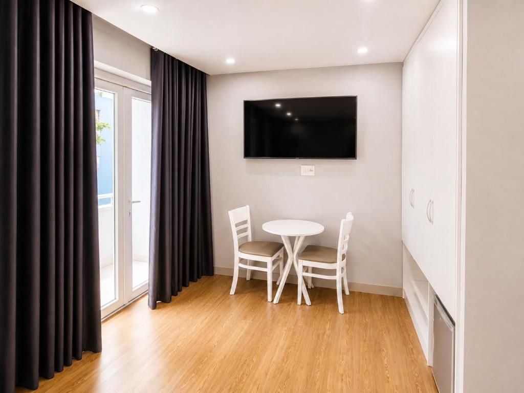 Superior-Doppelzimmer, Balkon | Speisen