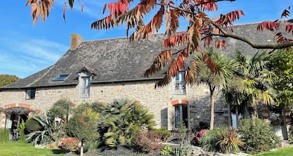 La cour des agapanthes