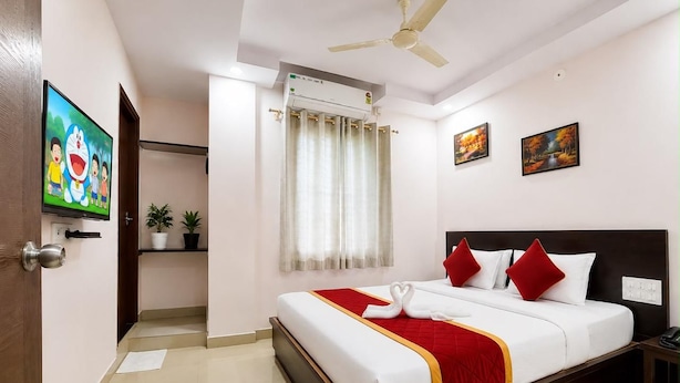 Deluxe Double Room, City View - Hotel JM Residency (Bengaluru)