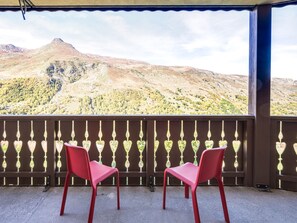 Property grounds - Spacious apartment near slopes - 4 guests (Les Menuires)