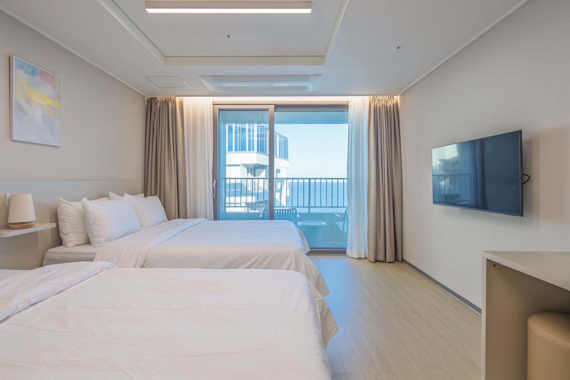 Loft Family Ocean | Premium bedding, WiFi (free), bed sheets