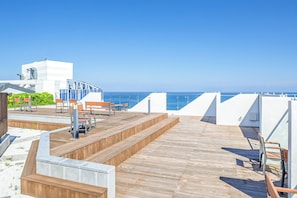 Rooftop terrace