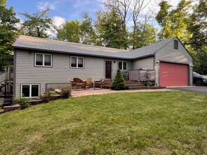 Exterior - Tranquil 3-bedroom house with AC in charming Conway (Conway)