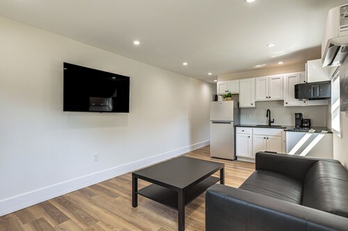 Modern Retreat w/ Deck & Workspace Unit B