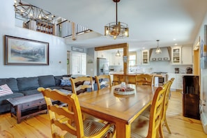 Rumah (4 Bedrooms) | Interior