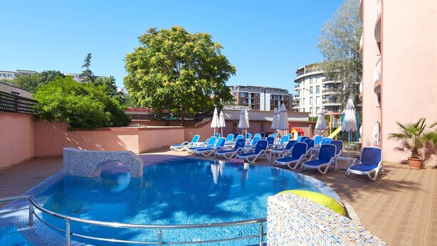 Pool - Opal (Nessebar)