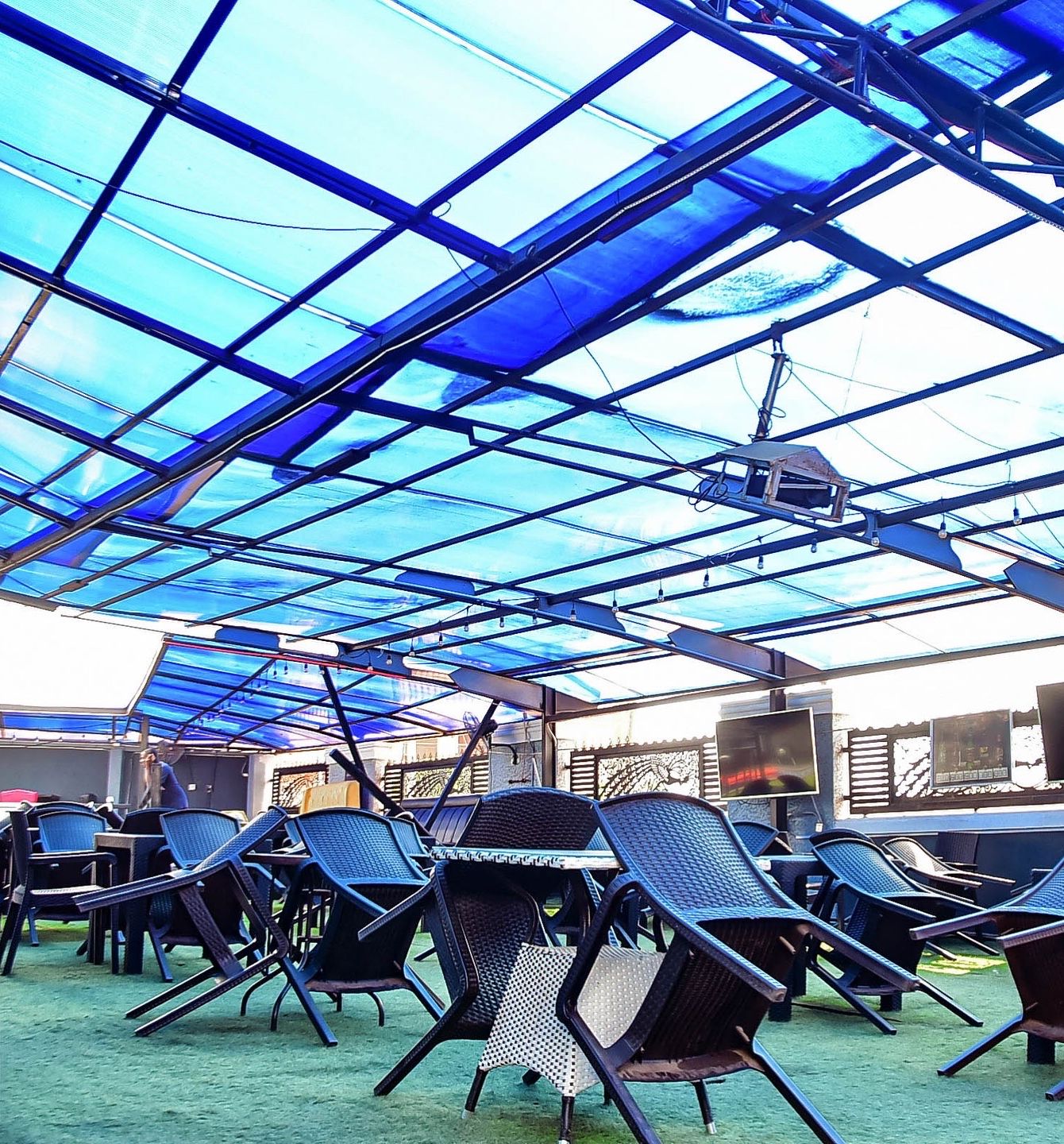 Bar lounge