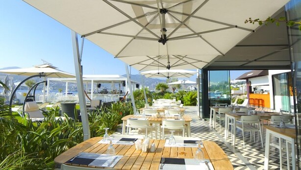Outdoor dining - Casa Costa Boutique Hotel - Boutique Class (Bodrum)