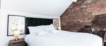 The Stanley Arms Hotel by Guestz