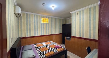 Hotel O near Universitas Indonesia