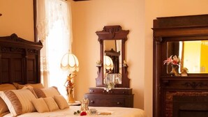 Unclassified image, 2 of 49, button - Hassinger Daniels Mansion Bed and Breakfast (Birmingham)