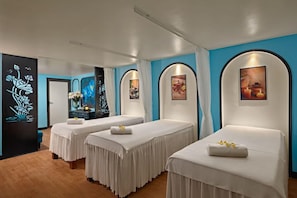 Ảnh chưa phân loại, 5 trong số 56 ảnh, nút