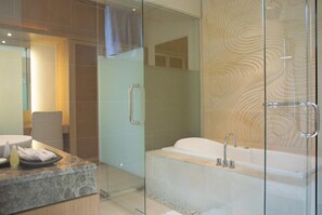 Bathroom - The Jineng Villas By Karaniya Experience (Seminyak)