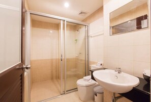 Bathroom - Thai Siam Residence (Patong)