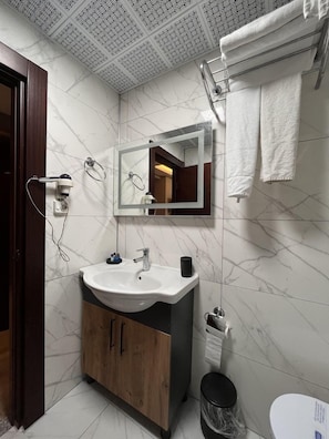 Unclassified image, 5 of 72, button - Latifoglu Hotel (Ankara)