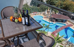 Unclassified image, 4 of 54, button - Paradise Lost Hotel (Nafplio)