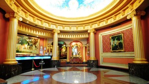Khu sảnh