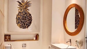 Unclassified image, 5 of 52, button - La Belle Villa (Seminyak)