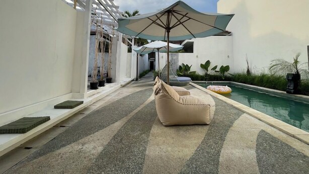 Unclassified image, 1 of 52, button - La Belle Villa (Seminyak)