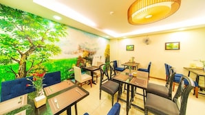 Dining - Golden Legend Diamond Hotel (Hanoi)
